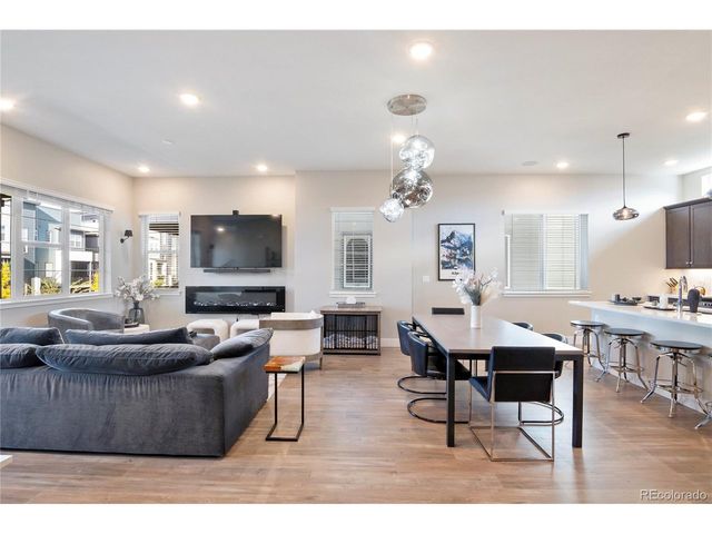 6300 N Dayton Ct, Denver, CO 80238