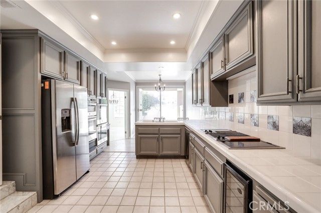 6126 Eaglecrest Drive, Huntington Beach, CA 92648