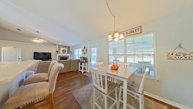 1927 Sunrise Drive, Navarre, FL 32566