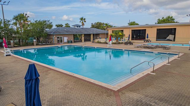 1927 Sunrise Drive, Navarre, FL 32566