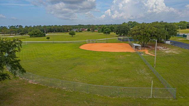 1927 Sunrise Drive, Navarre, FL 32566