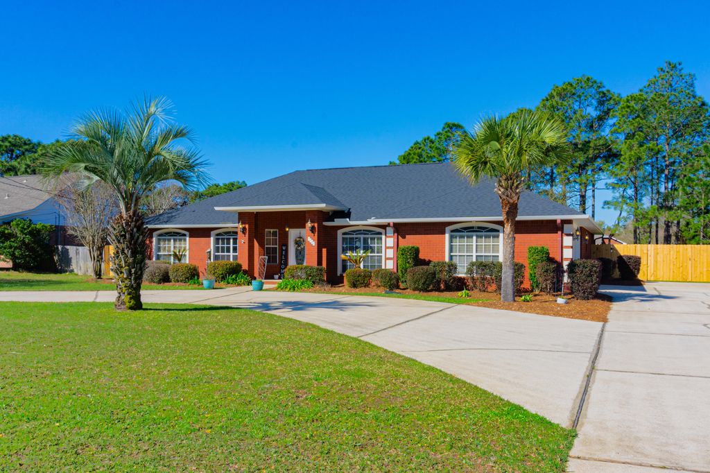 1927 Sunrise Drive, Navarre, FL 32566