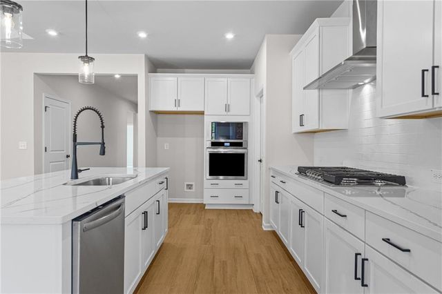 1692 Juniper Berry Way, Loganville, GA 30052