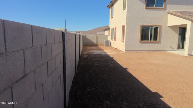 15233 W GRAY FOX Trail, Surprise, AZ 85387