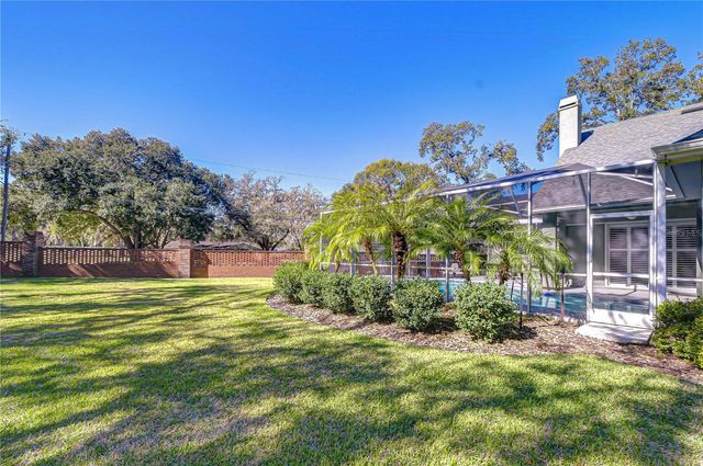 5114 SYLVAN OAKS DRIVE, Valrico, FL 33596