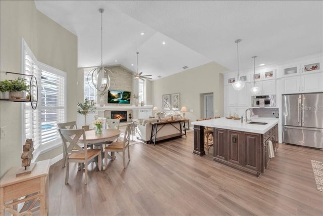 5114 SYLVAN OAKS DRIVE, Valrico, FL 33596