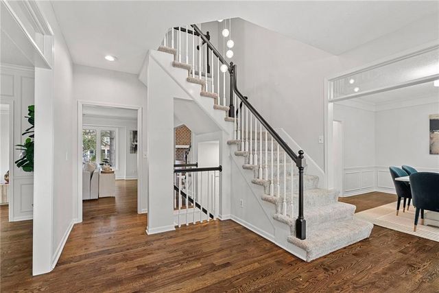 5212 W 129 Street, Leawood, KS 66209