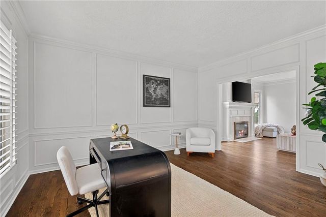 5212 W 129 Street, Leawood, KS 66209