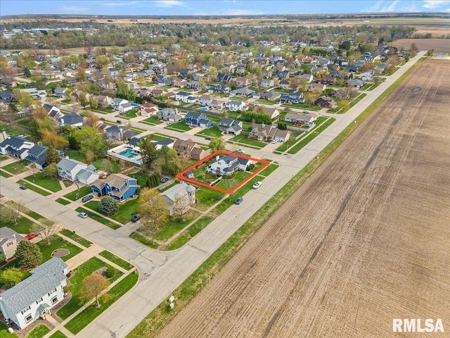 537 AUGUSTA Drive, Chatham, IL 62629