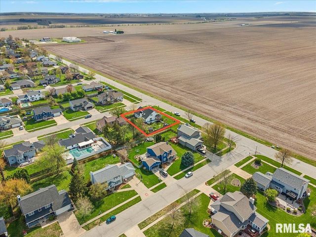 537 AUGUSTA Drive, Chatham, IL 62629