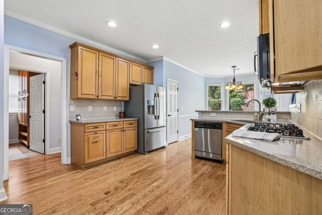 810 Freedom Way, Cumming, GA 30040