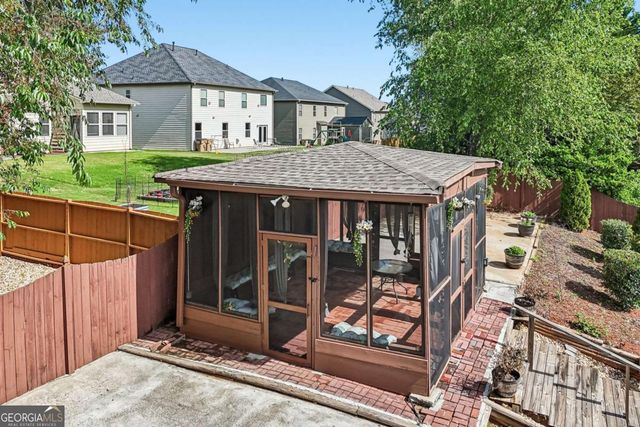 810 Freedom Way, Cumming, GA 30040