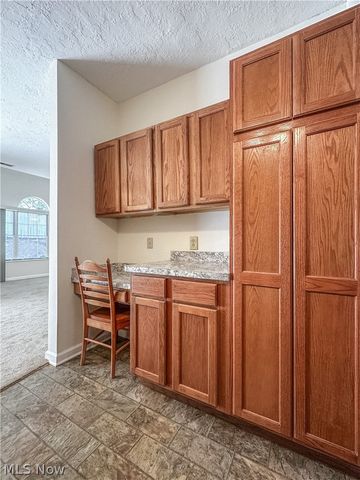 7 Woodland Chase Boulevard, Niles, OH 44446
