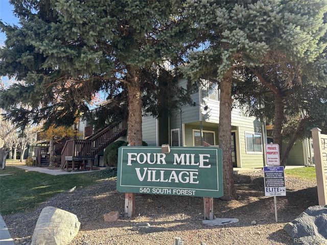 540 S Forest Street 206, Denver, CO 80246