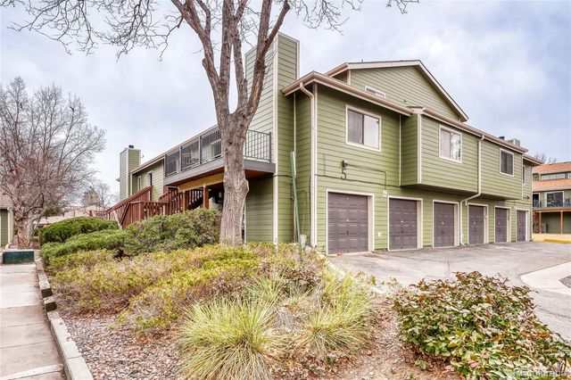 540 S Forest Street 206, Denver, CO 80246