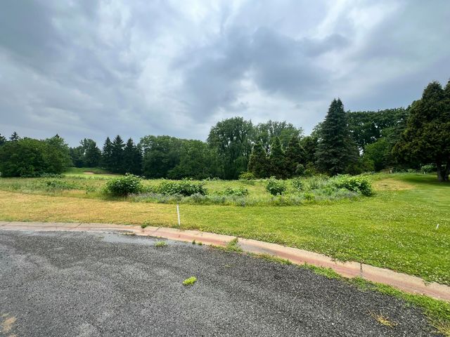 Medinah Lane 10,11,12,13, Benton Harbor, MI 49022