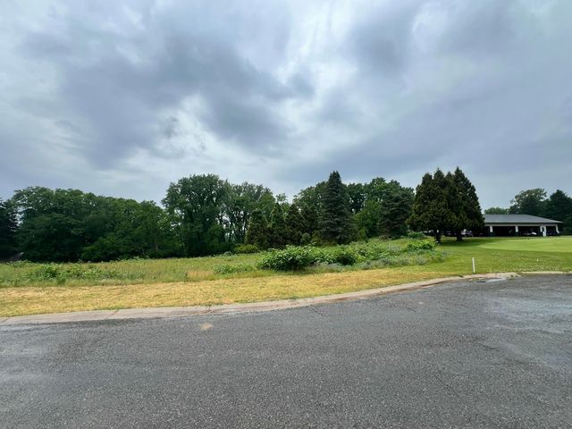 Medinah Lane 10,11,12,13, Benton Harbor, MI 49022