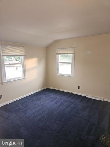 206 STEVENSON AVE, Beverly, NJ 08010