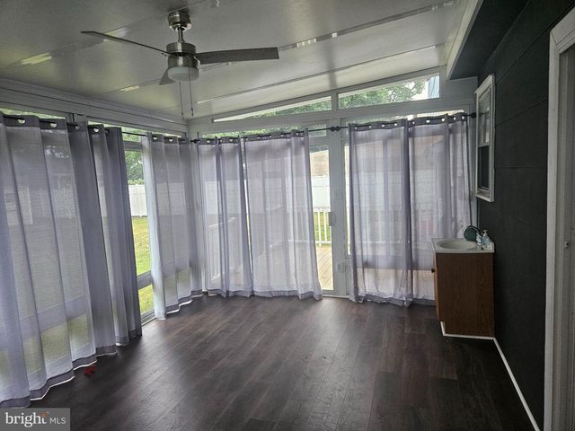 206 STEVENSON AVE, Beverly, NJ 08010