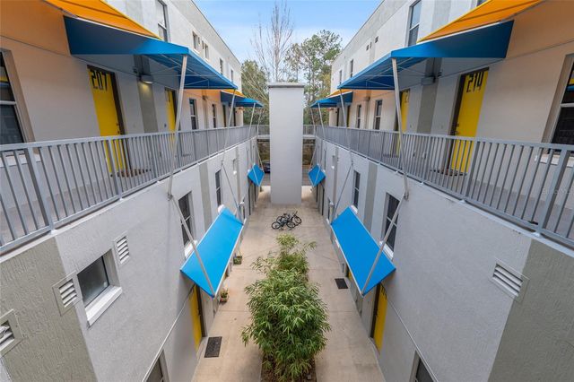 2515 SW 35TH PLACE 219, Gainesville, FL 32608