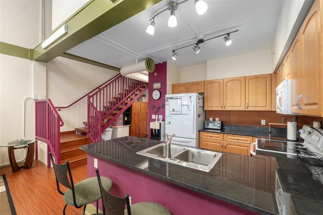 2515 SW 35TH PLACE 219, Gainesville, FL 32608