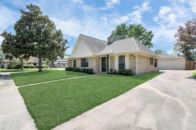 2514 Trailside Court, Sugar Land, TX 77479