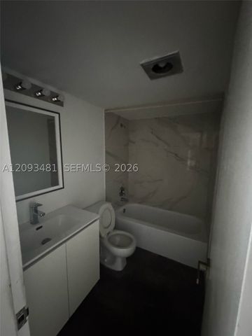 22 Suffolk A 22, Boca Raton, FL 33434