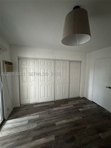 22 Suffolk A 22, Boca Raton, FL 33434