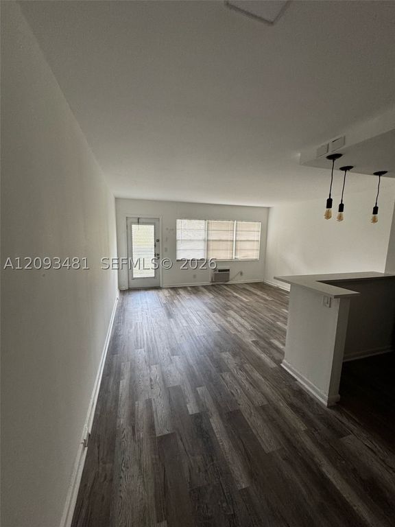 22 Suffolk A 22, Boca Raton, FL 33434