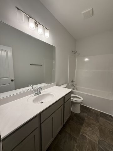 147 Watershed Court, Ashland City, TN 37015