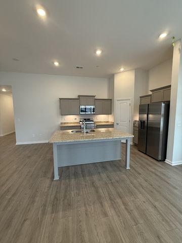 147 Watershed Court, Ashland City, TN 37015