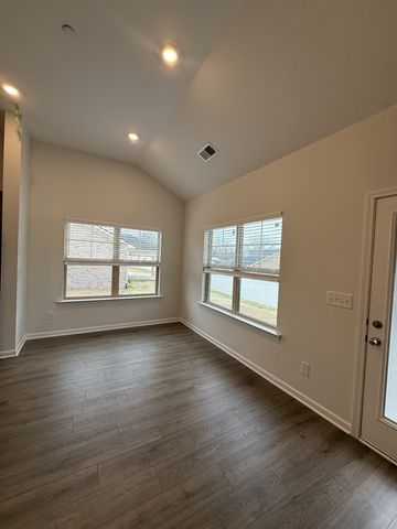 147 Watershed Court, Ashland City, TN 37015