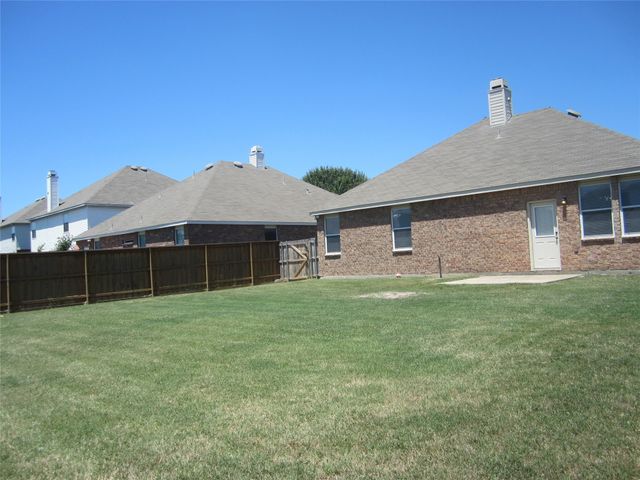 1940 Caddo Springs Drive, Fort Worth, TX 76247