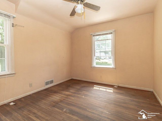 4400 Saint Anthony Road, Temperance, MI 48182