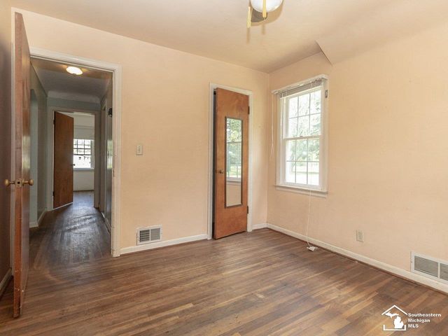 4400 Saint Anthony Road, Temperance, MI 48182