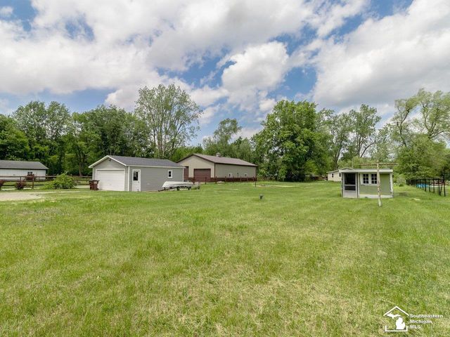 4400 Saint Anthony Road, Temperance, MI 48182