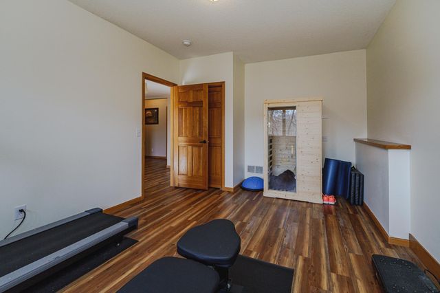 20881 Lake Ridge Drive, Prior Lake, MN 55372