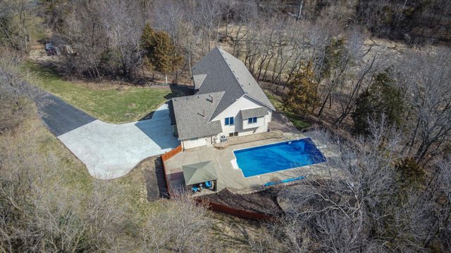 20881 Lake Ridge Drive, Prior Lake, MN 55372