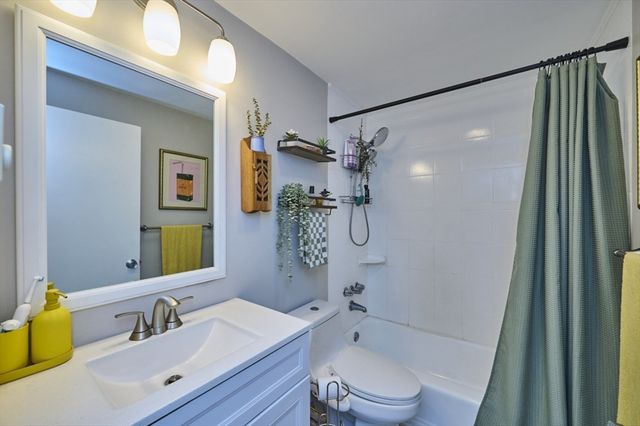 150 Wrentham 12, Boston, MA 02124