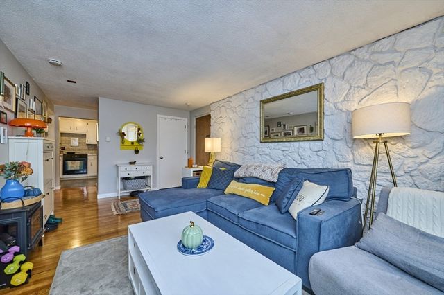 150 Wrentham 12, Boston, MA 02124