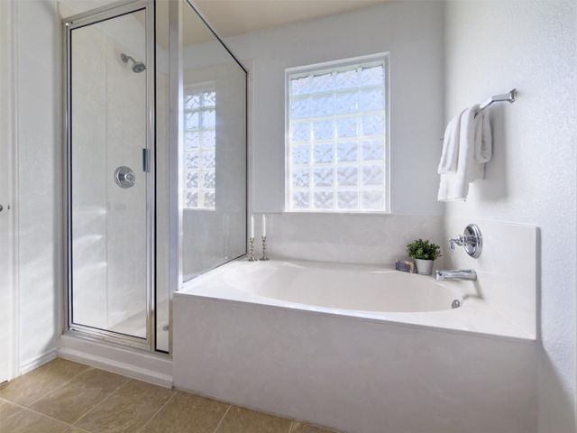 3404 Winding River TRL, Round Rock, TX 78681