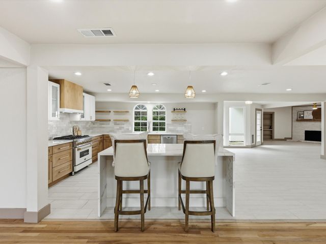 6833 Fortune Road, Fort Worth, TX 76116