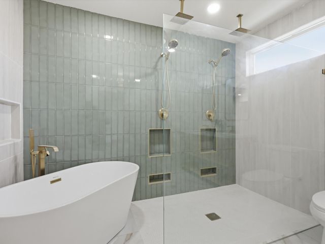 6833 Fortune Road, Fort Worth, TX 76116