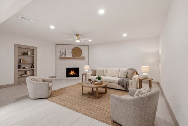 6833 Fortune Road, Fort Worth, TX 76116