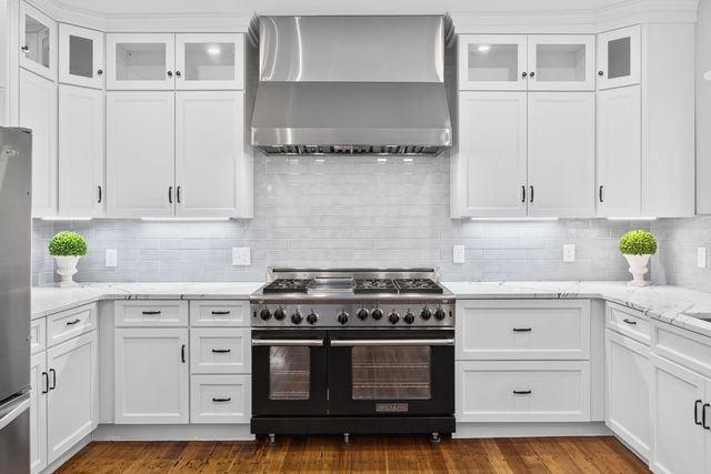 48 Red Brook Harbor Road, Cataumet, MA 02534