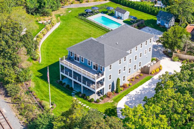 48 Red Brook Harbor Road, Cataumet, MA 02534