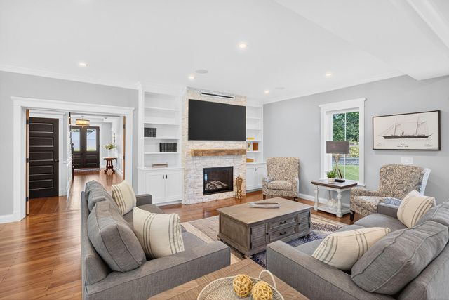 48 Red Brook Harbor Road, Cataumet, MA 02534