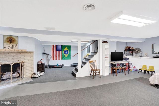 2200 PARK ST, York, PA 17408