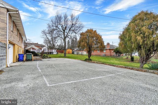 2200 PARK ST, York, PA 17408