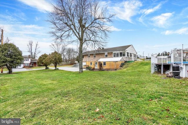 2200 PARK ST, York, PA 17408